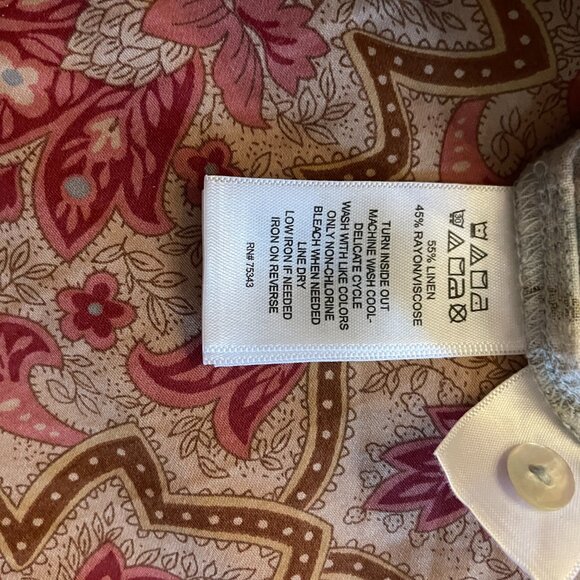 Women's Cynthia Rowley linen floral top size Large V neck Button Down - Picture 5 of 5